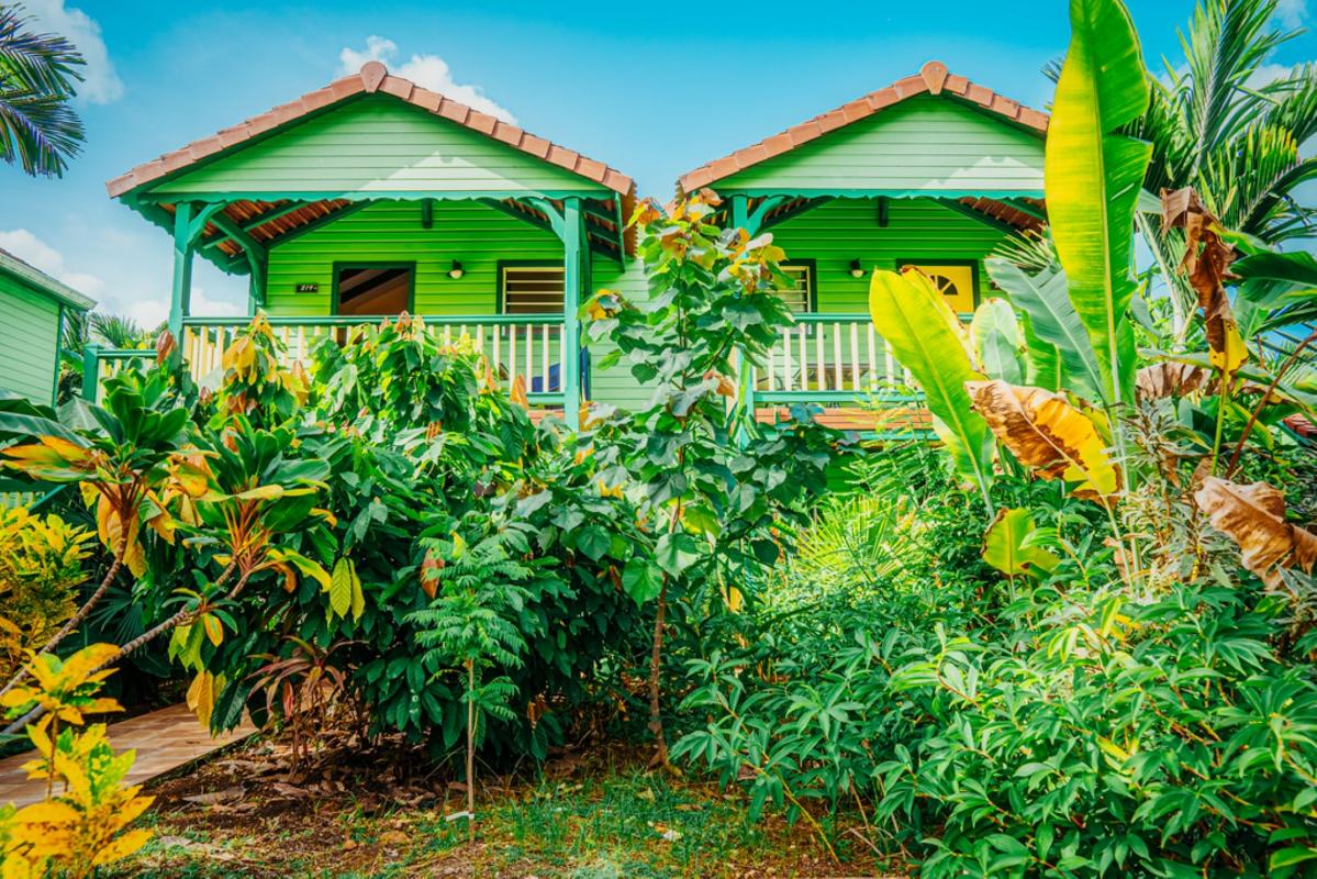 Hotel pied dans l'eau martinique BAMBOU  - BUNGALOW HARMONIE